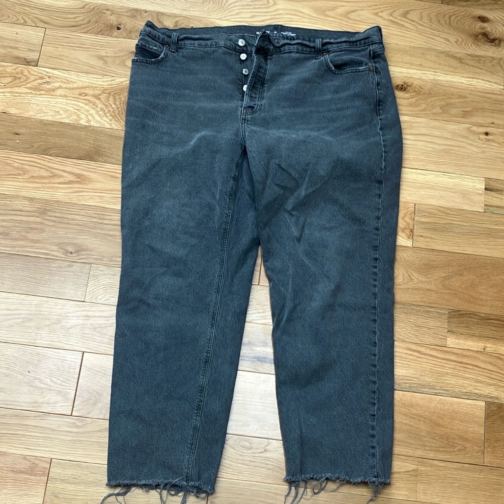 Old Navy Women's high rise slouchy straight leg Jeans sz 20